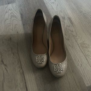 Tory Burch size 7 wedge heels